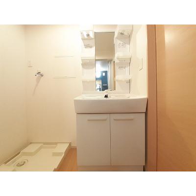 グラン・ノワール 202【管理NO：1-017977801-02020】 ★家具家電は申し込み後に搬入しますの物件画像