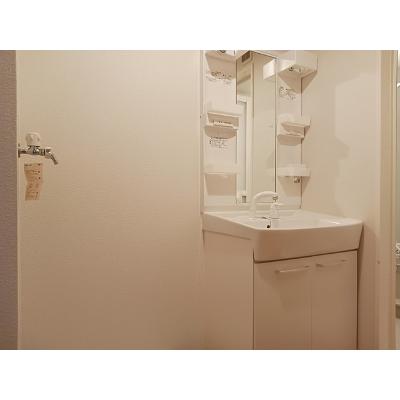 スプランドゥール 202【管理NO：1-015983601-02020】 ★家具家電は申し込み後に搬入しますの物件画像