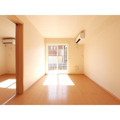 カトルセゾンＣ 103【管理NO：1-015093003-01030】 ★家具家電は申し込み後に搬入しますの物件画像