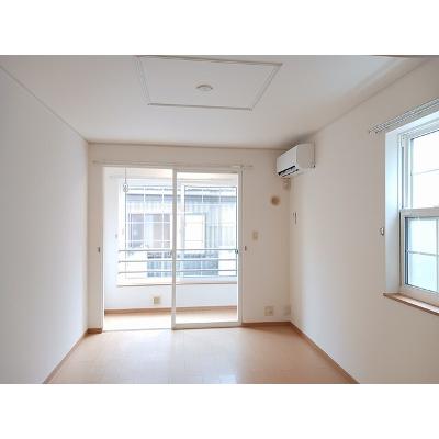 ブリージョ 102【管理NO：1-015083301-01020】 ★家具家電は申し込み後に搬入しますの物件画像