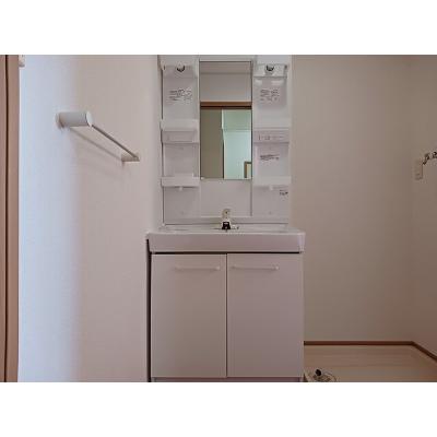 ブリージョ 102【管理NO：1-015083301-01020】 ★家具家電は申し込み後に搬入しますの物件画像