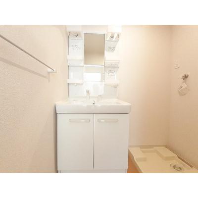 シャノワール 204【管理NO：1-021903101-02040】 ★家具家電は申し込み後に搬入しますの物件画像
