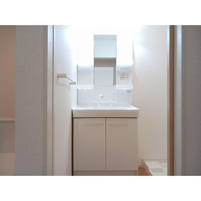 シャノワール 201【管理NO：1-021903101-02010】 ★家具家電は申し込み後に搬入しますの物件画像