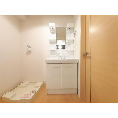 ファースト・リアライズ 201【管理NO：1-020547201-02010】 ★家具家電は申し込み後に搬入しますの物件画像
