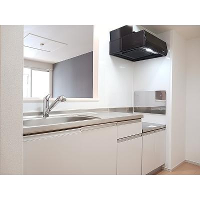 ルコネッサンス 102【管理NO：1-020370301-01020】 ★家具家電は申し込み後に搬入しますの物件画像