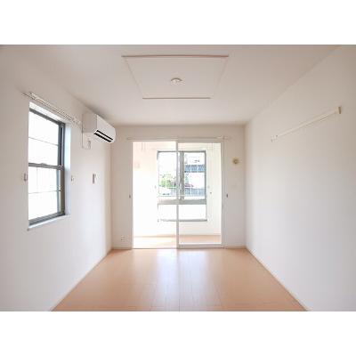 クオーレ 102【管理NO：1-017969101-01020】 ★家具家電は申し込み後に搬入しますの物件画像