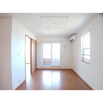 グリーンフィールドＣ 201【管理NO：1-014008603-02010】 ★家具家電は申し込み後に搬入しますの物件画像