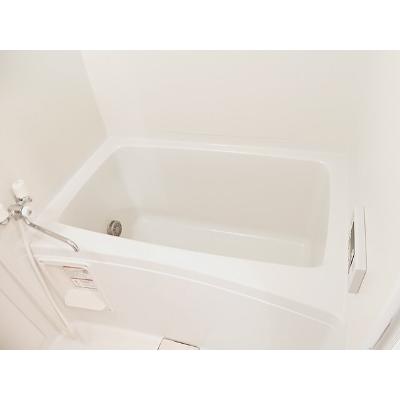 グラシオッソ 102【管理NO：1-014817601-01020】 ★家具家電は申し込み後に搬入します 2026年08月下旬入居可能の物件画像