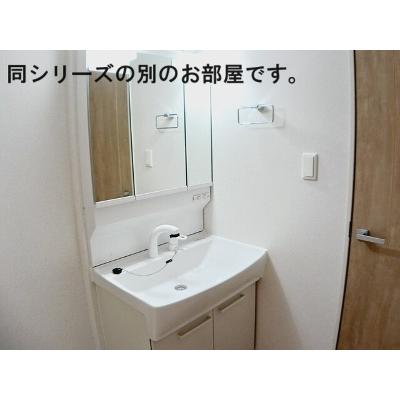 緑ヶ丘テラス 101【管理NO：1-028590101-01010】 2026年09月上旬入居可能の物件画像