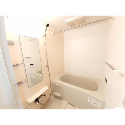 ラ・ローブ 101【管理NO：1-024555001-01010】 ★家具家電は申し込み後に搬入します★ ★2027年01月中旬入居可能★の物件画像