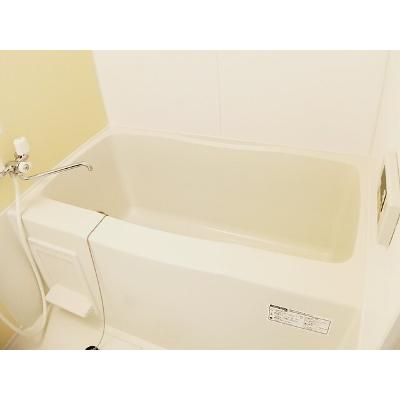 サニー・フェザー 202【管理NO：1-017450101-02020】 ★家具家電は申し込み後に搬入します★の物件画像