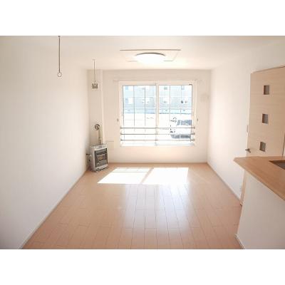 Ｃａｌｍｅ　ａｎｇｅ 103【管理NO：1-017241801-01030】 ★家具家電は申し込み後に搬入します★ ★2026年11月中旬入居可能★の物件画像