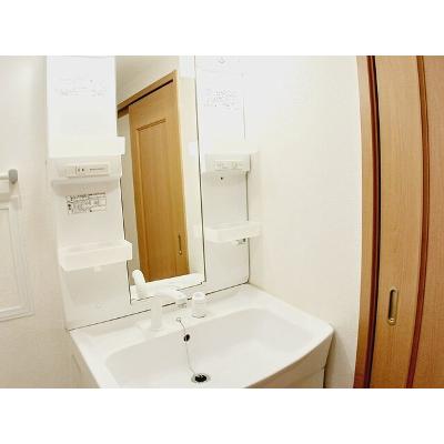 イルミオⅠ 204【管理NO：1-015331201-02040】 ★家具家電は申し込み後に搬入します★の物件画像