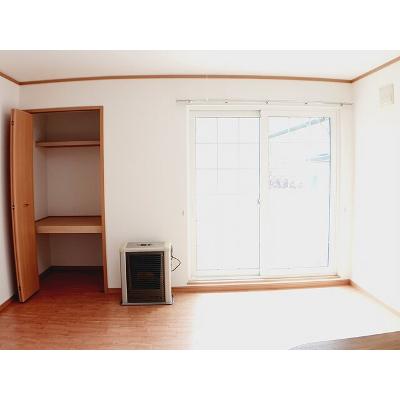 パークサイドコート 201【管理NO：1-013595201-02010】 ★家具家電は申し込み後に搬入しますの物件画像