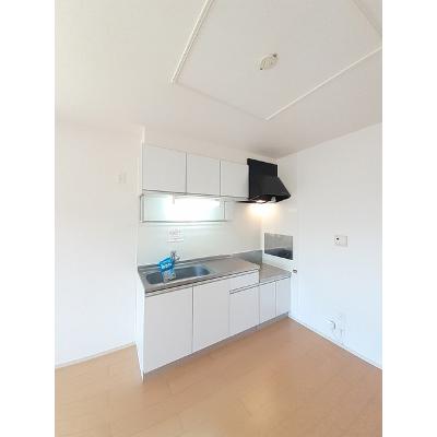 アスランリバーウエストＢ 201【管理NO：1-016734602-02010】 ★家具家電は申し込み後に搬入しますの物件画像