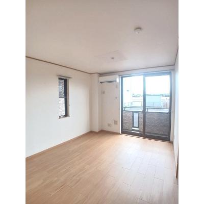 アロッジオＫ３　Ｂ 103【管理NO：1-012547302-01030】 ★家具家電は申し込み後に搬入しますの物件画像