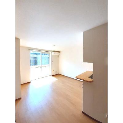 サンブリーゼ東山　Ａ 102【管理NO：1-010998201-01020】 ★家具家電は申し込み後に搬入しますの物件画像