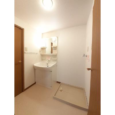 サンブリーゼ東山　Ａ 102【管理NO：1-010998201-01020】 ★家具家電は申し込み後に搬入しますの物件画像