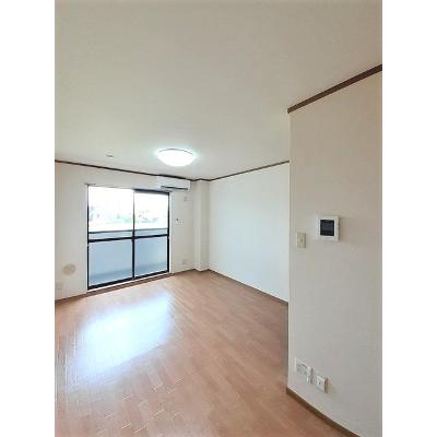 フローラＢ 202【管理NO：1-010540101-02020】 ★家具家電は申し込み後に搬入しますの物件画像