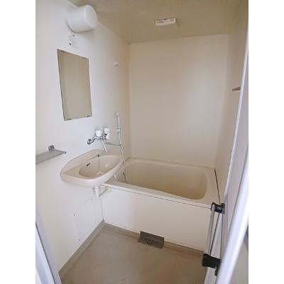 プチメゾン　２１ 103【管理NO：1-005788801-01030】 ★家具家電は申し込み後に搬入します★の物件画像