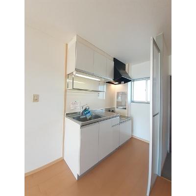 シティハイツ四軒家 201【管理NO：1-000574101-02010】 ★家具家電は申し込み後に搬入しますの物件画像