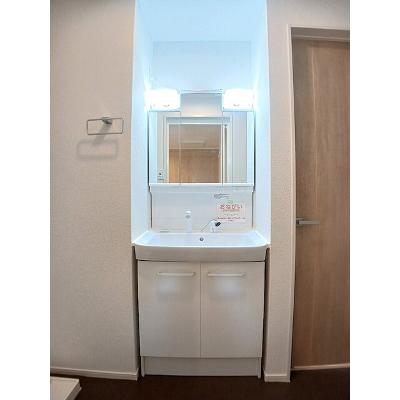 カーサ　フィコ 101【管理NO：1-027480801-01010】 ★家具家電は申し込み後に搬入しますの物件画像
