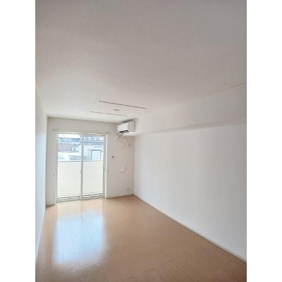 ガーデンプレイス 102【管理NO：1-017477501-01020】 ★家具家電は申し込み後に搬入します★の物件画像