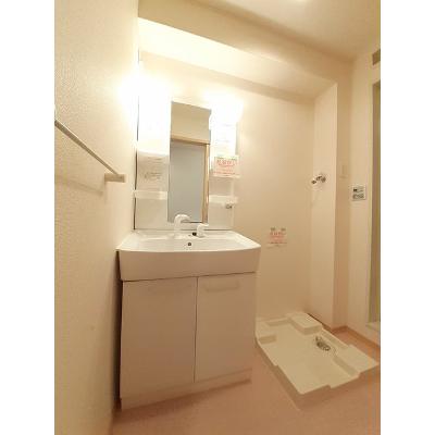 リバティハウスＢ 101【管理NO：1-016150102-01010】 ★家具家電は申し込み後に搬入しますの物件画像
