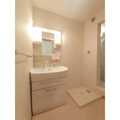 ロイヤルスクウェア　一宮Ⅰ 103【管理NO：1-014183601-01030】 ★家具家電は申し込み後に搬入します★の物件画像