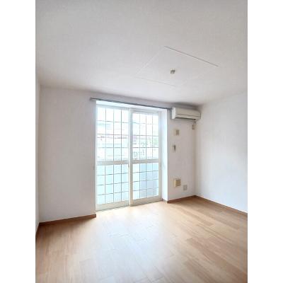 エスポワールＢ 102【管理NO：1-012313302-01020】 ★家具家電は申し込み後に搬入しますの物件画像