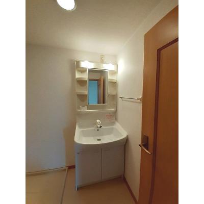 ラフィネ・メゾンＤ 202【管理NO：1-011396902-02020】 ★家具家電は申し込み後に搬入しますの物件画像