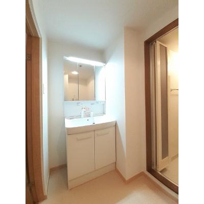 リヴィエール宮本Ⅰ 102【管理NO：1-004735901-01020】 ★家具家電は申し込み後に搬入しますの物件画像