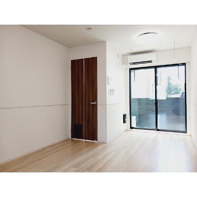 グロウヒルズ 103【管理NO：1-028443301-01030】 ★家具家電は申し込み後に搬入しますの物件画像