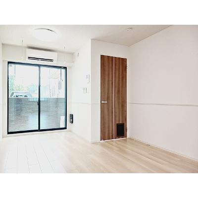 グロウヒルズ 102【管理NO：1-028443301-01020】 ★家具家電は申し込み後に搬入しますの物件画像