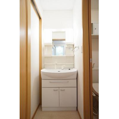 ストロベリーフィールズ 104【管理NO：1-014454501-01040】 ★家具家電は申し込み後に搬入します 2026年07月中旬入居可能の物件画像