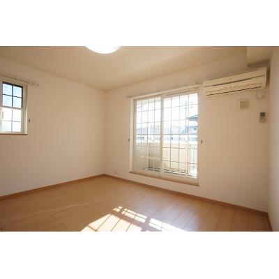 ペニーレイン 201【管理NO：1-014253501-02010】 ★家具家電は申し込み後に搬入しますの物件画像