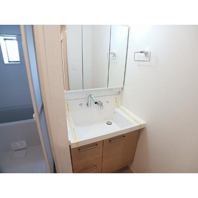 カーサ　アバンツァート 201【管理NO：1-028420701-02010】 ★家具家電は申し込み後に搬入しますの物件画像