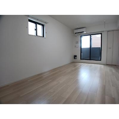 ヴェルディアーレ　Ⅱ 201【管理NO：1-028265402-02010】 ★家具家電は申し込み後に搬入しますの物件画像