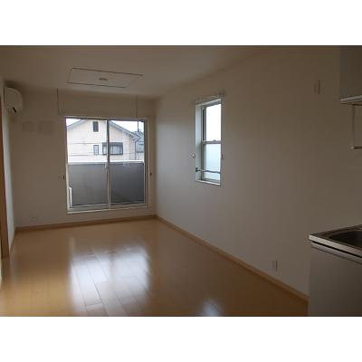 ピオニ－　サワグチ 201【管理NO：1-016910901-02010】 ★家具家電は申し込み後に搬入します 2026年08月上旬入居可能の物件画像