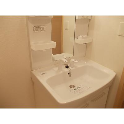 ピオニ－　サワグチ 201【管理NO：1-016910901-02010】 ★家具家電は申し込み後に搬入します 2026年08月上旬入居可能の物件画像
