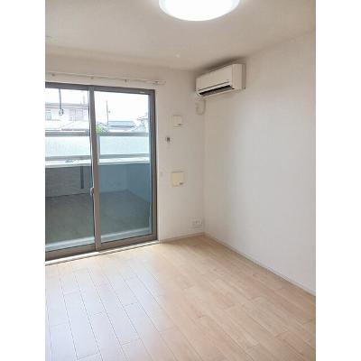アクアマリン 102【管理NO：1-022321201-01020】 ★家具家電は申し込み後に搬入します★の物件画像