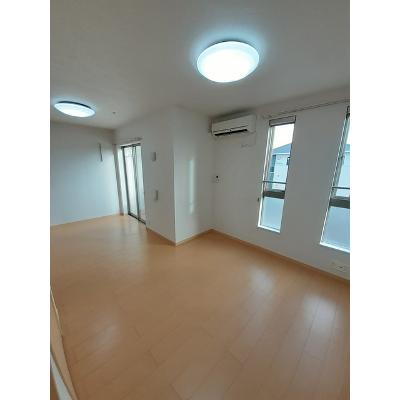 サニーパティオ 202【管理NO：1-019022901-02020】 ★家具家電は申し込み後に搬入しますの物件画像