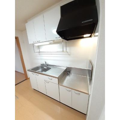 オーデンハオス　Ｂ棟 101【管理NO：1-015177702-01010】 ★家具家電は申し込み後に搬入しますの物件画像