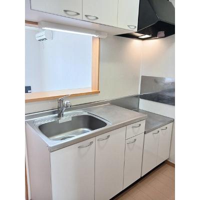サフラン 105【管理NO：1-015016701-01040】 ★家具家電は申し込み後に搬入しますの物件画像