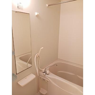 サフラン 105【管理NO：1-015016701-01040】 ★家具家電は申し込み後に搬入しますの物件画像