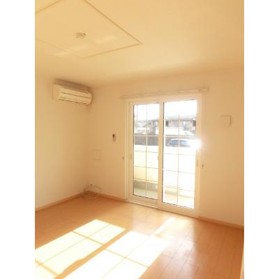 ロトルア 101【管理NO：1-016711501-01010】 ★家具家電は申し込み後に搬入しますの物件画像