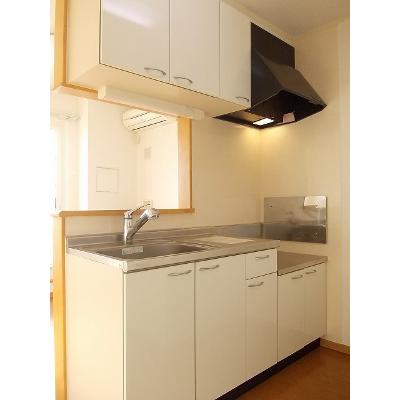 Ｙ・Ｙ　Ｌｉｌｙ　Ｂ棟 201【管理NO：1-014500202-02010】 ★家具家電は申し込み後に搬入します★の物件画像