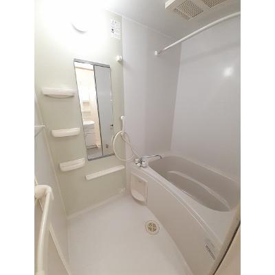 リバー　ラック 102【管理NO：1-013364501-01020】 ★家具家電は申し込み後に搬入しますの物件画像