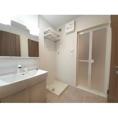 アドラブールＣ 203【管理NO：1-027488503-02030】 ★家具家電は申し込み後に搬入します★の物件画像