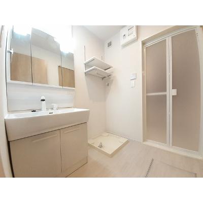 アドラブールＢ 203【管理NO：1-027488502-02030】 ★家具家電は申し込み後に搬入しますの物件画像